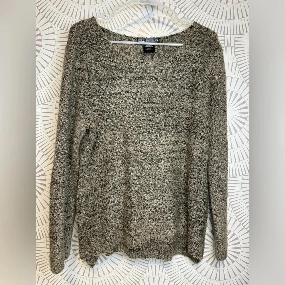 United States Sweaters EUC womens